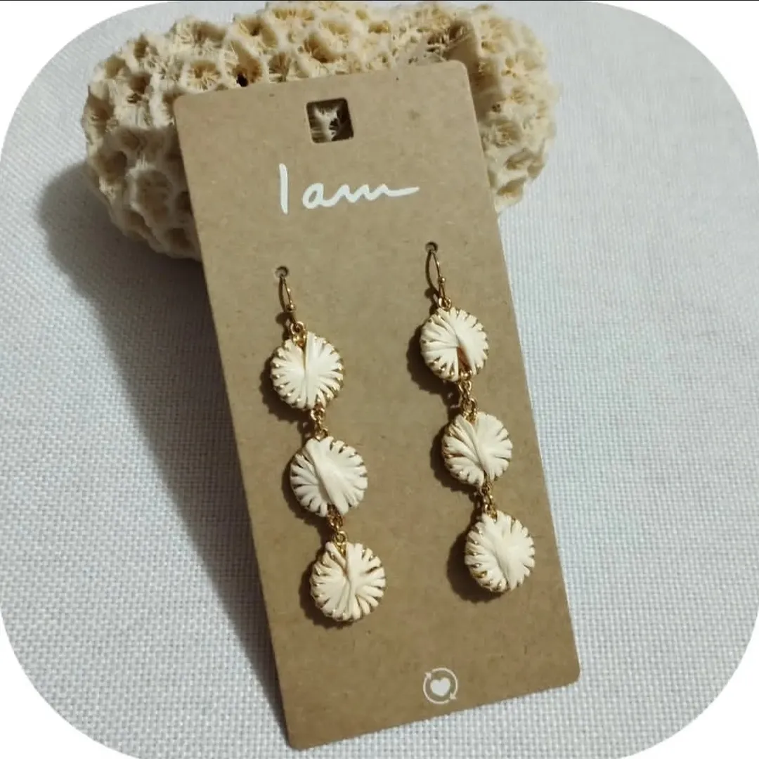 گوشواره طرح طلا و  حصیری برند I am